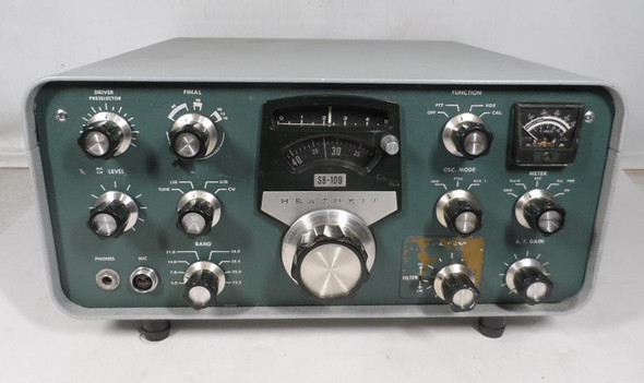 Vintage Heathkit SB-100 HF transceiver in Good cosmetic condition, untested. Classic 80-10m SSB/CW tube rig. Excellent restoration project or parts unit for SB-series collectors. Nationwide shipping available.
