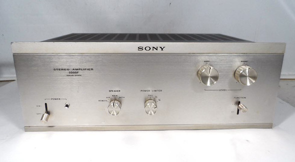 Vintage Sony TA-3200F Stereo Power Amplifier in very good condition. 100W per channel RMS, wide frequency response 5Hz-200kHz. Classic ES series hi-fi amp, fully tested and ready for your audiophile setup. Great dynamics and power reserve