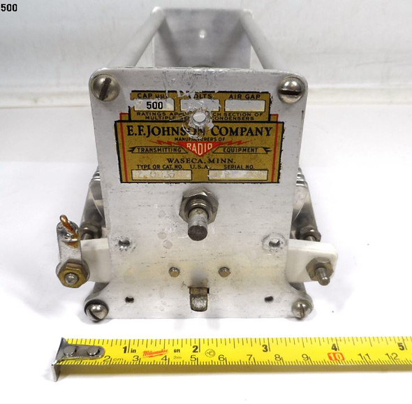 EF Johnson 500 pF Single Section Air Variable Capacitor – 36-500 pF. Genuine E.F. Johnson Co. compact single air variable ideal for ham radio transmitters, amplifiers, and antenna tuners. Rugged aluminum construction with steatite insulation, approx. 8″ L × 4″ W × 4″ H, ¼″ shaft. Clean used condition. Perfect for vintage restoration or high-power RF projects. Nationwide Radio & Eq. Sales – ke9pq.com.