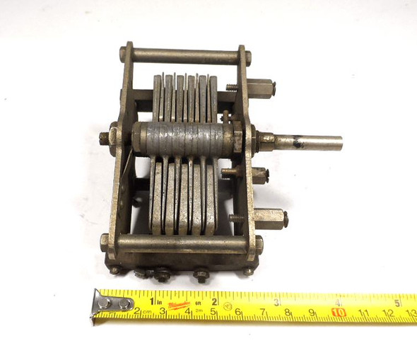 Vintage Cardwell single-section air variable capacitor, 18–360 pF, approximately 2500 V peak rating. Classic USA-made multi-plate design with variable-thickness plates, ~1/16-inch spacing, and 3/16-inch diameter × 1.4-inch shaft. Measures about 4 × 4 × 3-1/2 inches. Built under U.S. Patents 1,626,391 and 1,672,367. Ideal for amateur radio transmitters, receivers, antenna tuners, or restoration projects needing reliable RF tuning components.