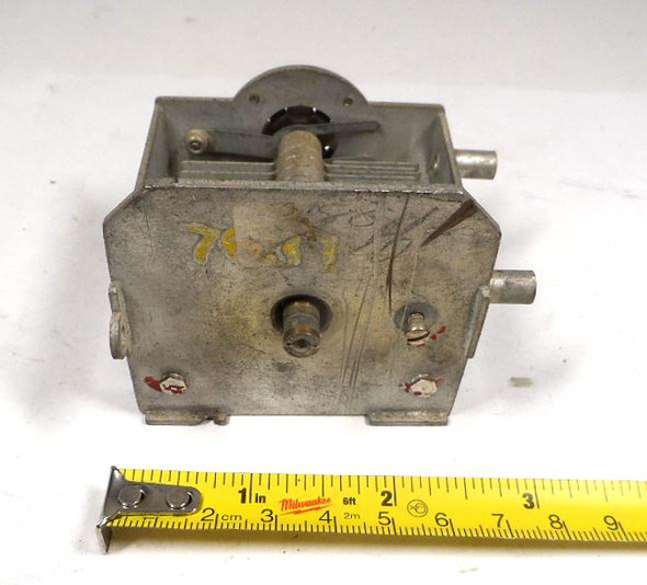 Military surplus 4990 single-section air variable capacitor, 28–176 pF, approximately 2100 V peak rating. Compact multi-plate design with ~1/32-inch plate spacing and 1/4-inch shaft. Measures about 3 × 3 × 2-1/4 inches. Ideal for amateur radio transmitters, antenna tuners, or RF projects needing a rugged medium-voltage tuning capacitor.