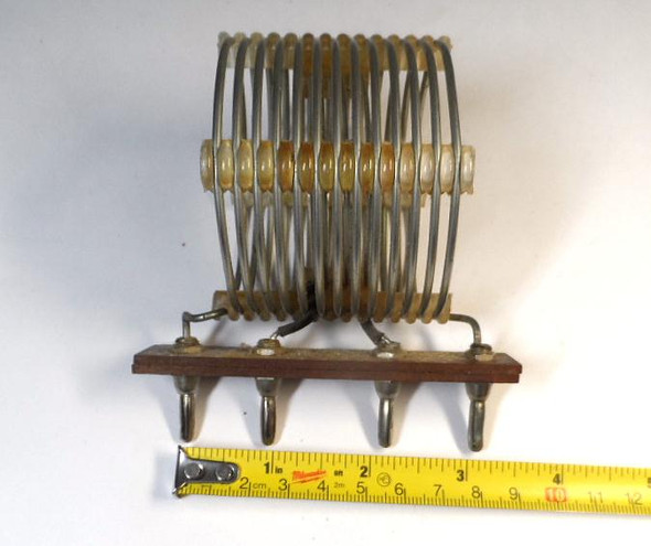 Barker & Williamson (B&W) Large Plug In Coil with Outer 3.2 uh and Inner 2.2 uh Coils