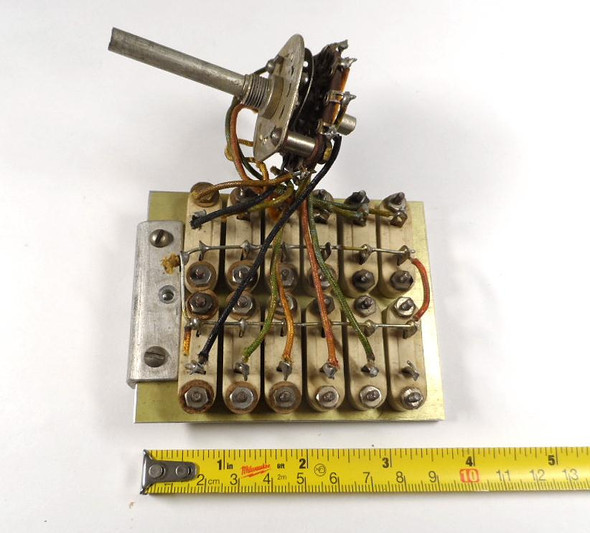 Crystal Deck for 12, FT-243 Type Crystals with the Switch