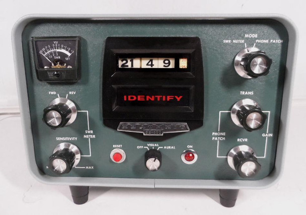 Vintage Heathkit SB-630 Station Console in collector-quality cosmetic condition, fully working. Includes clock, 10-min timer, SWR meter, and phone patch. Perfect SB-series match after long storage. Classic ham radio accessory. Nationwide shipping available.