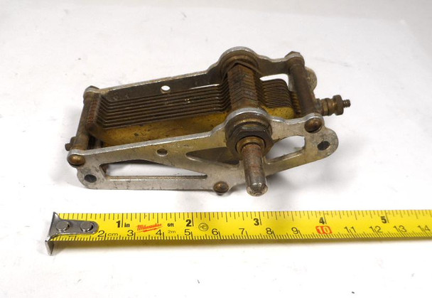 Vintage Pilot Capacigrad single-section air variable capacitor, 15–365 pF, approximately 1000 V peak rating. Classic straight-line frequency multi-plate design with ~1/64-inch plate spacing and 1/4-inch shaft. Measures about 3 × 5-1/4 × 2-3/8 inches. Ideal for early radio restoration, amateur radio receivers, or RF tuning projects needing a period-correct Pilot condenser.