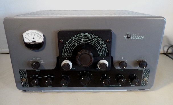EF Johnson Viking Valiant Transmitter 10-160 Meters in Excellent Condition S/N 26717 *Pick Up Only*