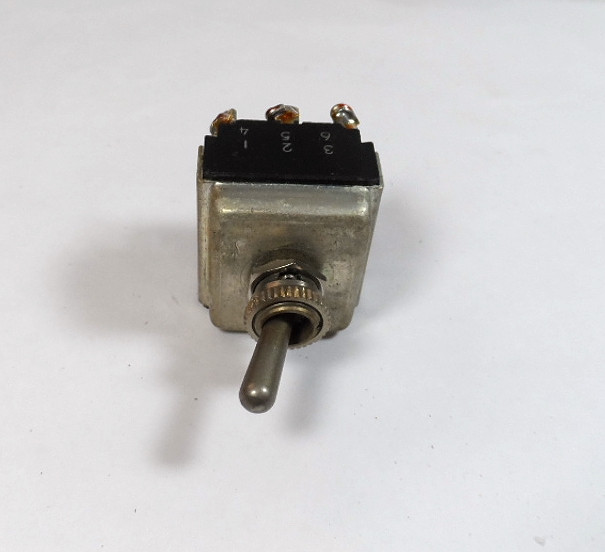 Collins 30S-1 Amplifier  SSB / CW Toggle Switch S-202