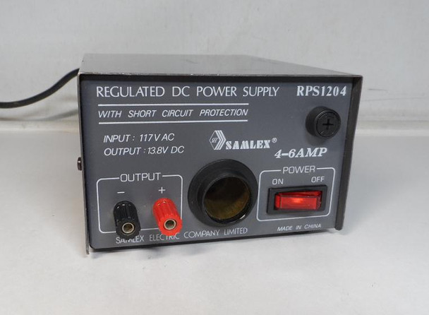 Very good to excellent condition Samlex RPS-1204 regulated 13.8V DC power supply (4A continuous / 6A surge). Fully tested and working — ideal for CB radios, ham transceivers, scanners, and other 12V communications gear. Features precision regulation, low ripple, binding posts, on/off switch, and short-circuit/over-voltage protection. Compact linear design with minimal RF noise.