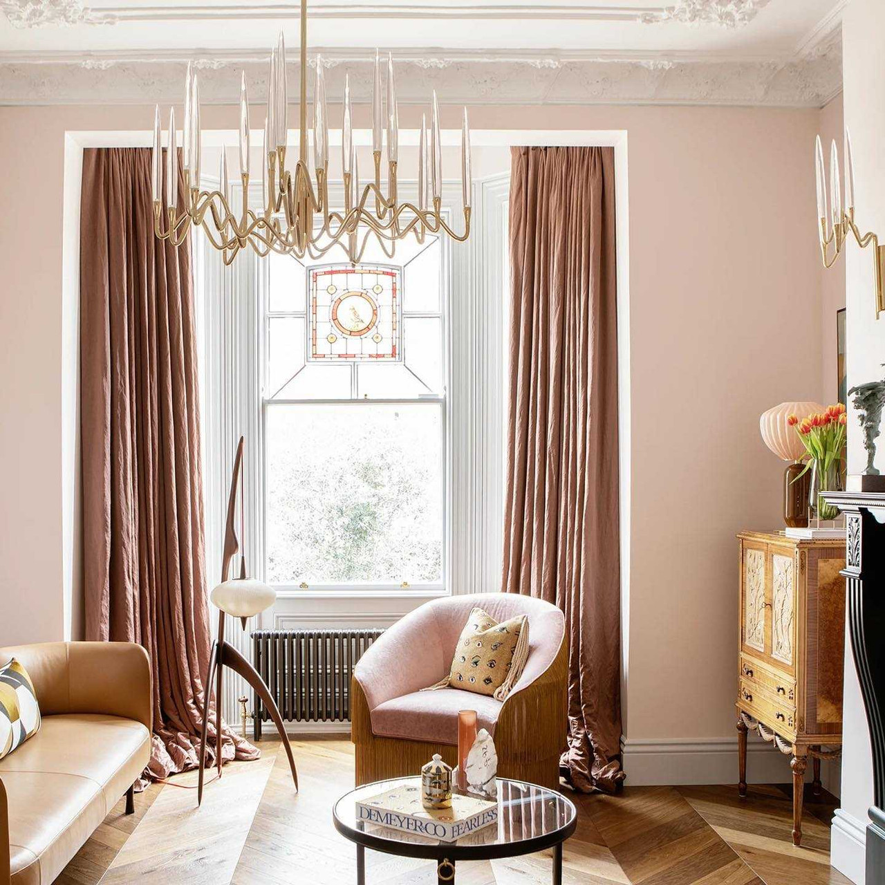 FRINGES ARMCHAIR