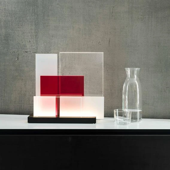 On Lines Table Lamp