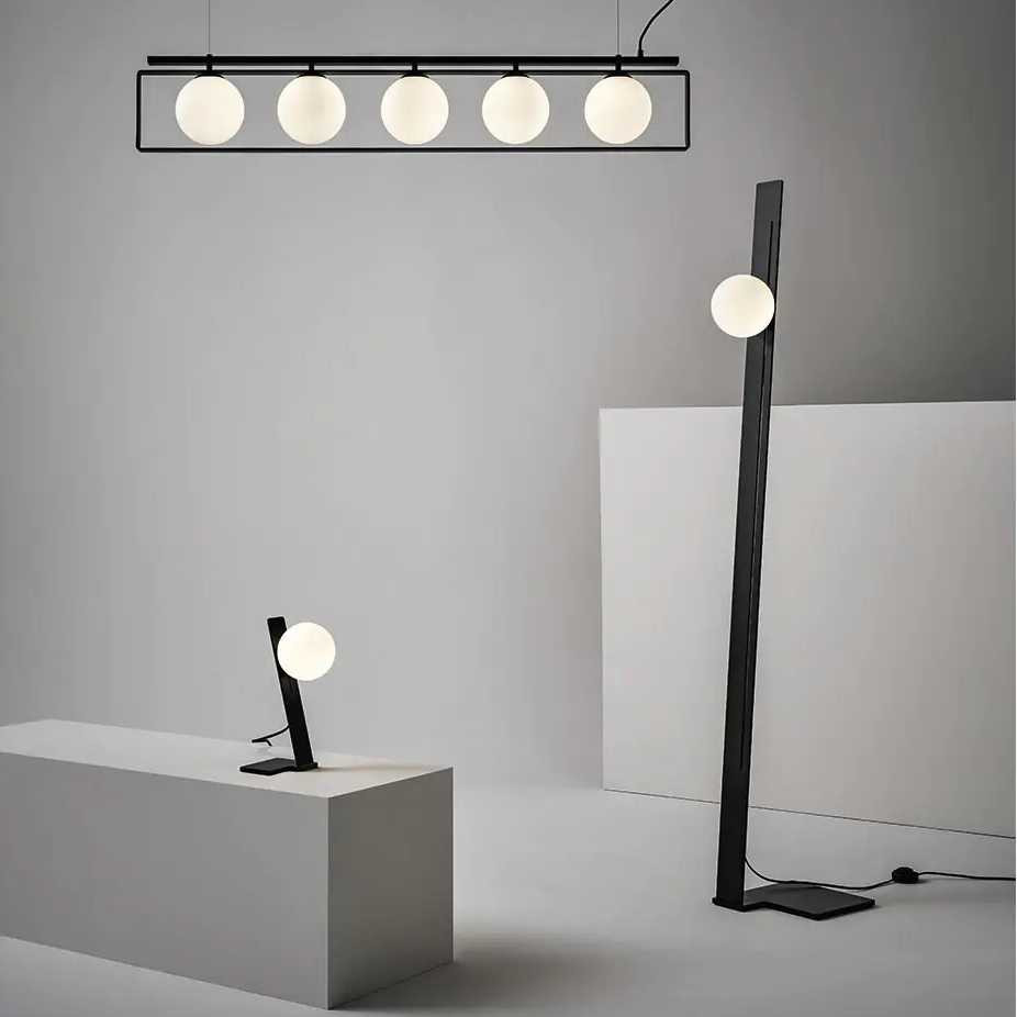 Suspense Floor Lamp