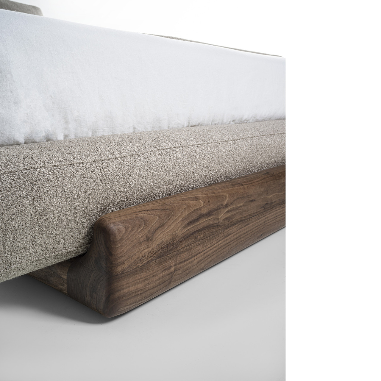 Sospiro Bed