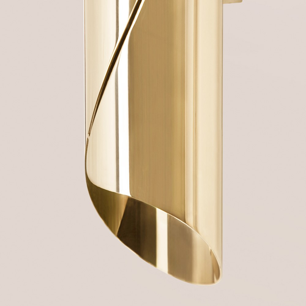 Nolan Wall  Light