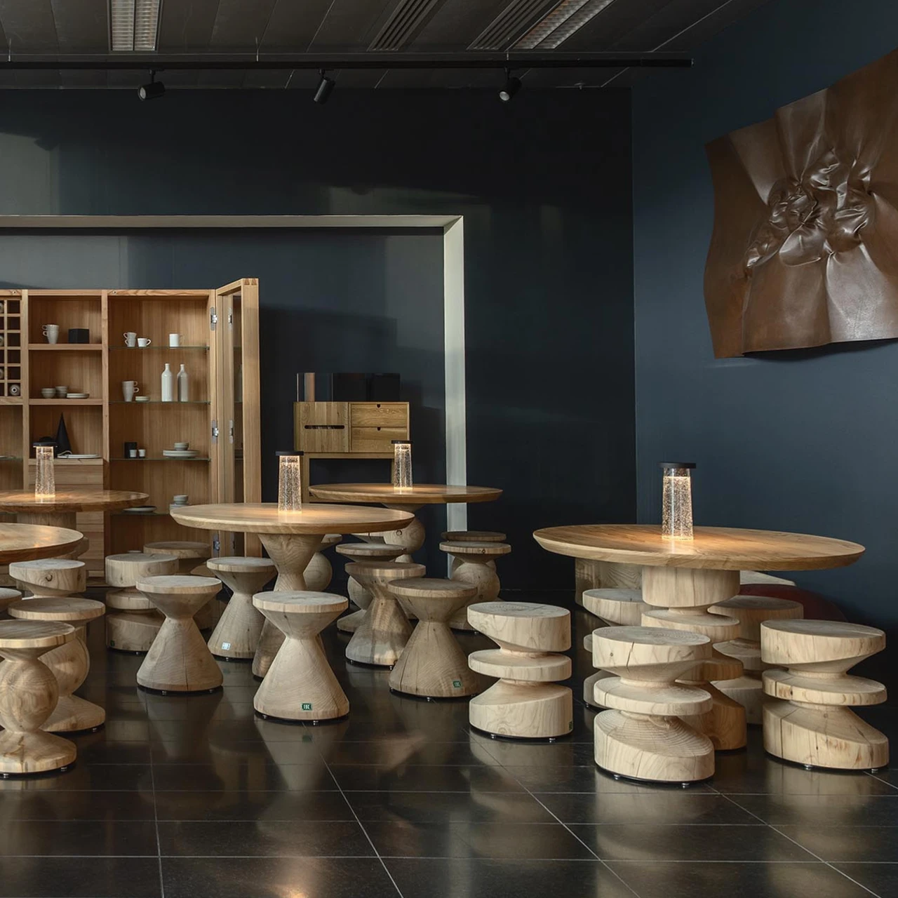 Tornado Stool