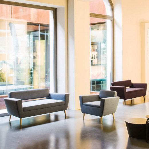 Serie 50  Armchair