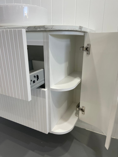 ALEXANDRA - CURVED - MATTE WHITE WALL HUNG VANITY 4D 1500