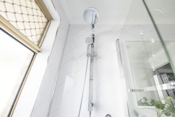 Mr Wet Wall 1000x2400x10mm Wall Panels - WHITE CARRARA MARBLE