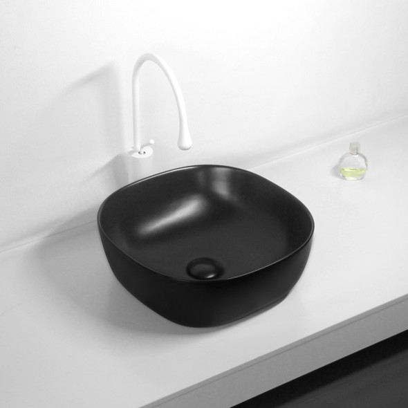 QUBIX SOFT SQUARE BASIN 370x370x120mm - MATTE BLACK