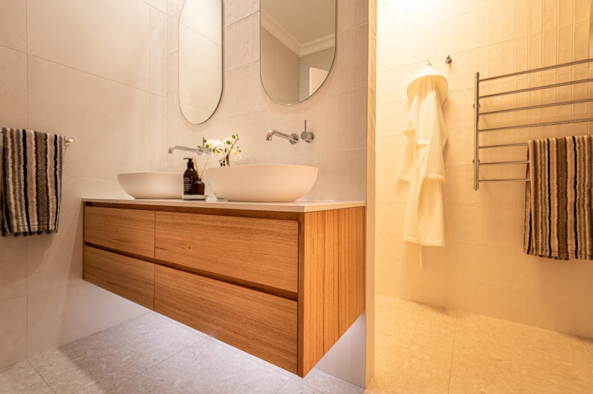 5 tips for picking the perfect bathroom vanity units - WHO Bathroom ...