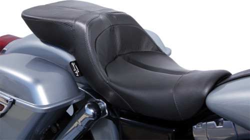 TOURIST 2-UP LEATHER SEAT FXD `06-17-830-0122 TOURIST 2-UP LEATHER SEAT FXD `06-17-830-0122