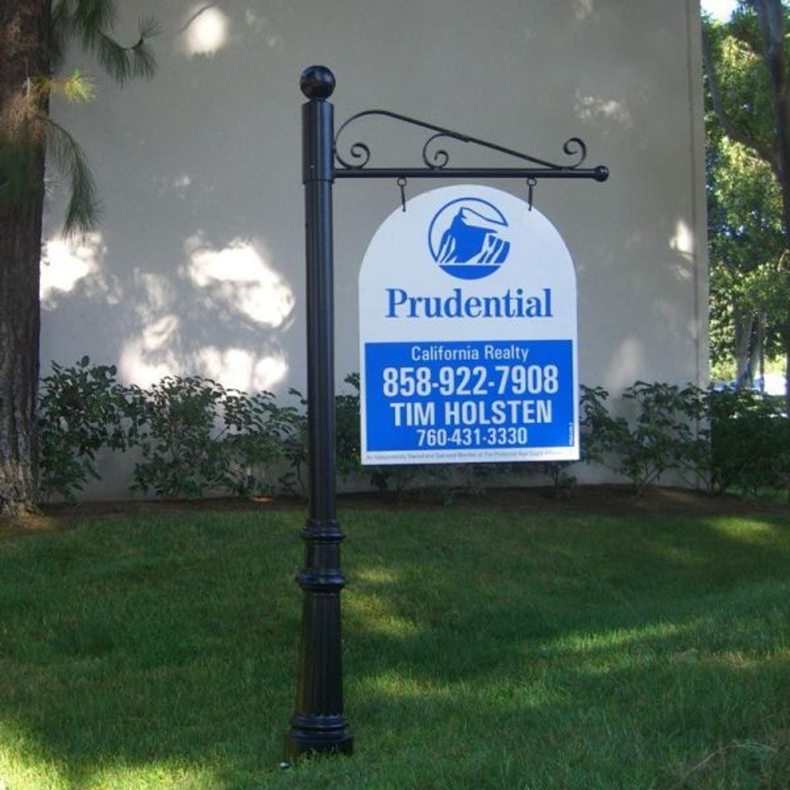 Post And Panel Single Post Sign Bracket Store Torino Single Post Sign System 30in Or 40in Arm Lengths 2