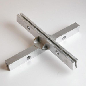 12" Sign to Sign Mounting Bracket 90 deg. - Large Signs 12" Sign to Sign Mounting Bracket 90 deg. - Large Signs