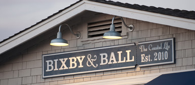 Accomplish style while illuminating signs, architectural elements, and access points.