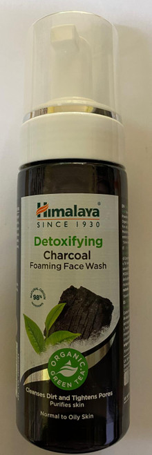 Detoxifying charcoal foaming  face wash with activated charcoal himalaya