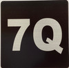 Apartment number 7Q signage