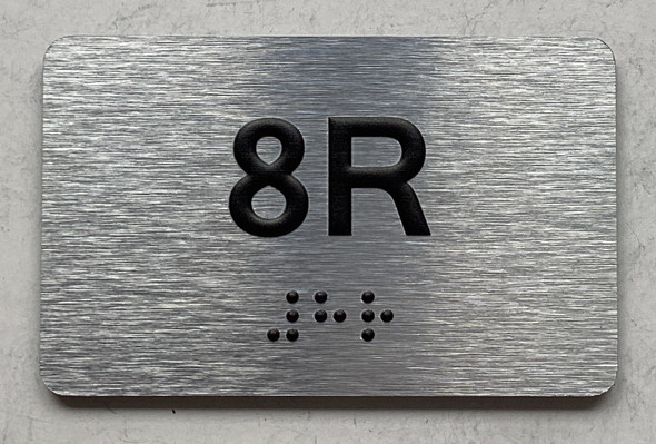 APT# 8R SILVER Hpd Sign