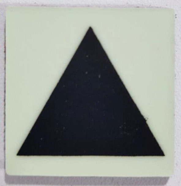 Glow in dark Triangle Marking Symbol sign The Liberty Line