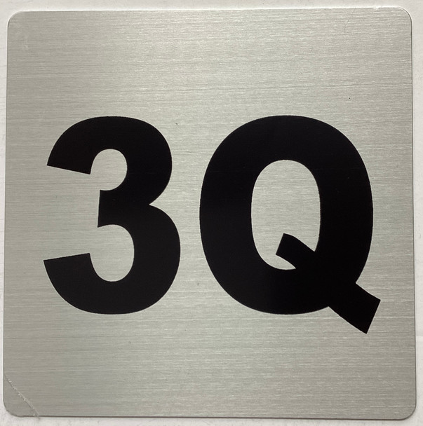 Apartment number 3Q sign