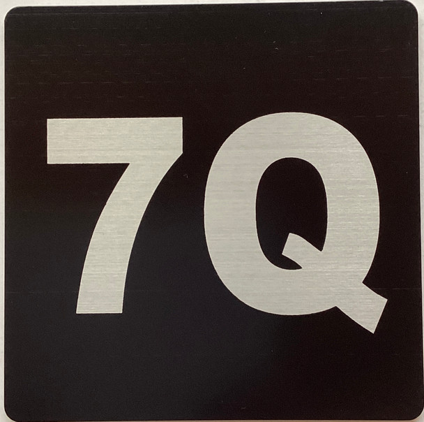 Apartment number 7Q sign