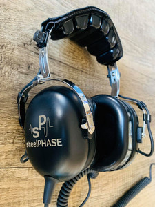 SteelPhase Pro Series Headphones SteelPhase Pro Series Headphones