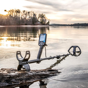 Score 2 beach water Score 2 beach water