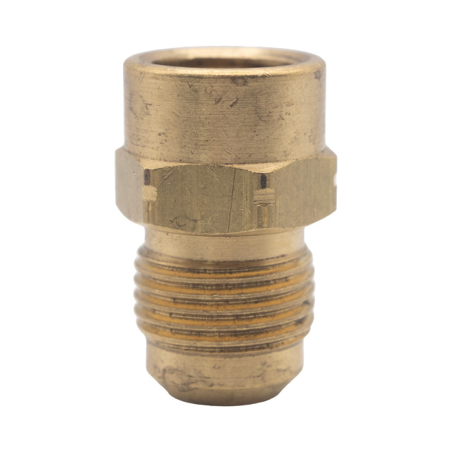 THS 1/2" Female to 3/8" Male Straight S.A.E. Flare Reducer THS 1/2" Female to 3/8" Male Straight S.A.E. Flare Reducer