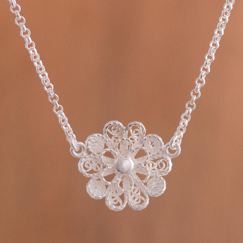 Handcrafted Sterling Silver Filigree Flower Pendant Necklace 'Exquisite Blossom'