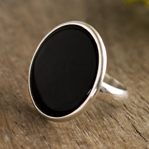 Elegant Black Onyx Cocktail Ring 'Majestic Combination'
