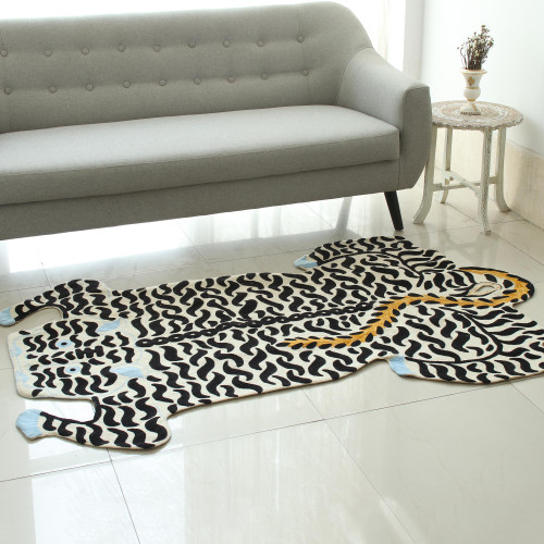 Chain-Stitched Wool White Tiger Theme Rug from India 'Royal White Tiger'