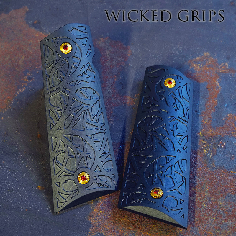 1911 PISTOL GRIPS DEEP ENGRAVED BLACK THORN