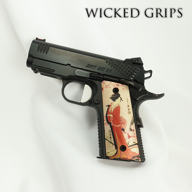 CUSTOM THIN 1911 OFFICERS COMPACT PISTOL GRIPS GEISHA