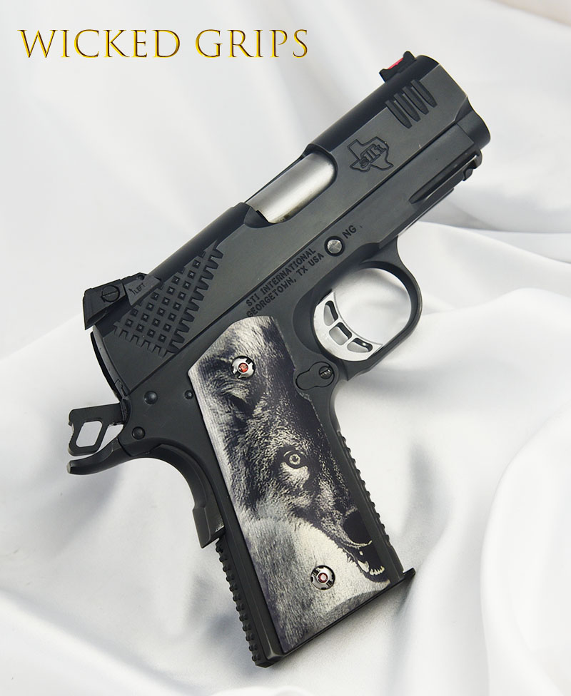 CUSTOM 1911 OFFICERS COMPACT PISTOL GRIPS WOLF