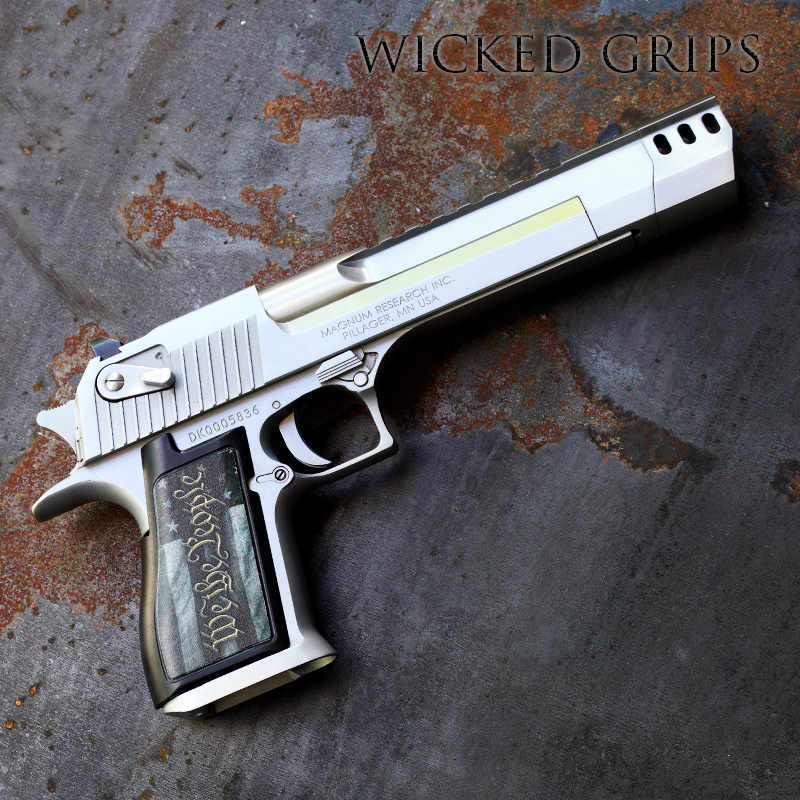 DESERT EAGLE GRIPS WE THE PEOPLE VER 5