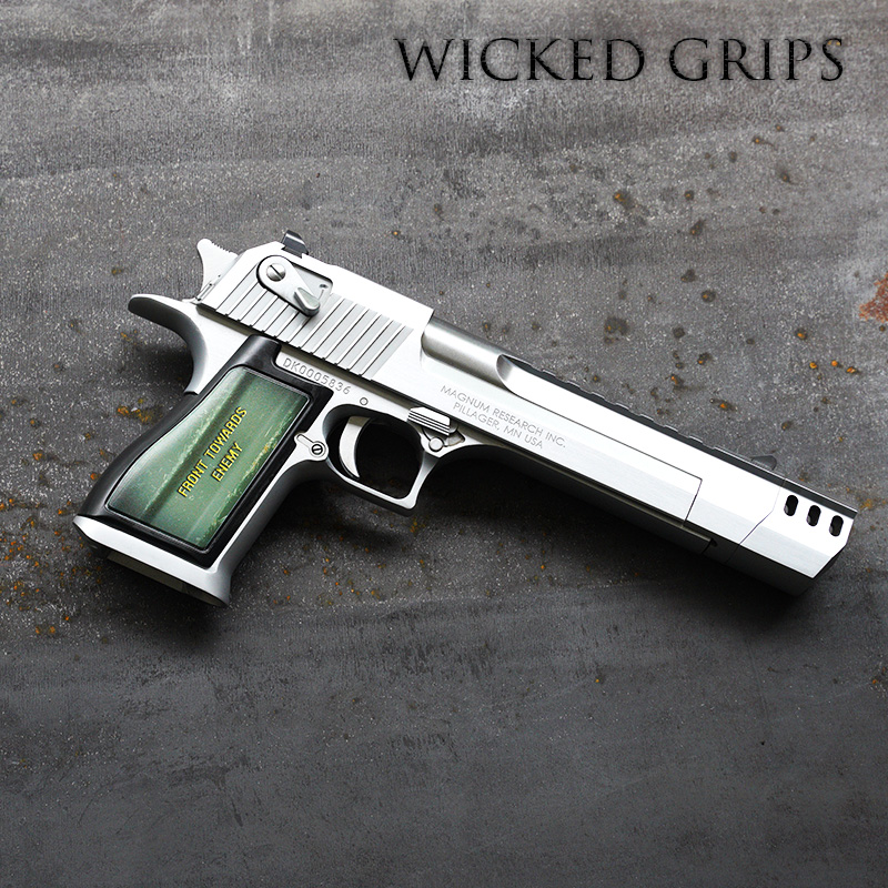 DESERT EAGLE GRIPS FRONT TOWARDS ENEMY