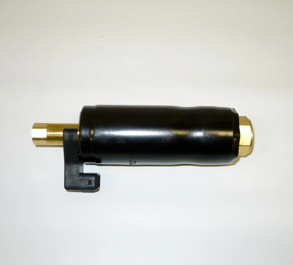 Volvo Penta low pressure Electric fuel pump. For carbureted ...