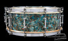 1930-1932 Ludwig Standard Model  Snare Rainbow Pearl / Peacock II :  5 x 14  