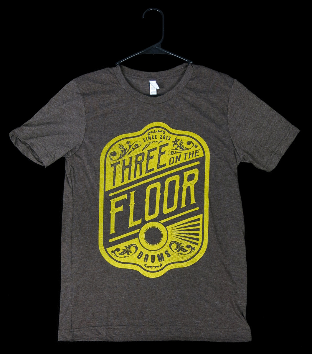 Shirt : Vintage Badge Unisex Tee