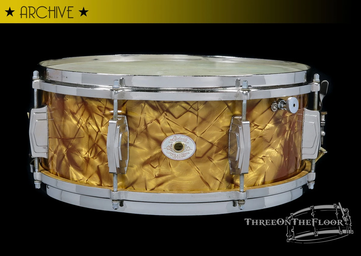1940s Ludwig Standard Model 'Butterscotch' Snare Drum :  5.5 x 14