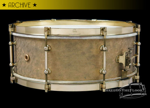 1924-26 Leedy 'Paisley Gold' Uncatalogued Standard Model Snare  :  5 x 14  