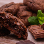chocolate and mint cookie